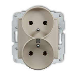 ICON Mechanizm gniazda podwójnego do ramki z uziemieniem 2x(2P+Z) (bez przesłon torów prądowych) taupe 60IGPR-2z